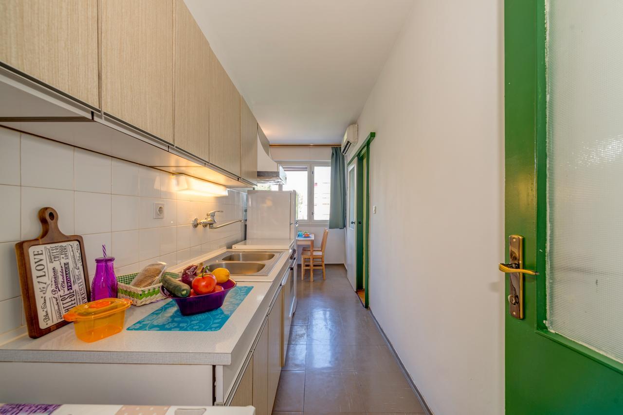 A Quiet Apartment With Balcony In Split Exterior foto