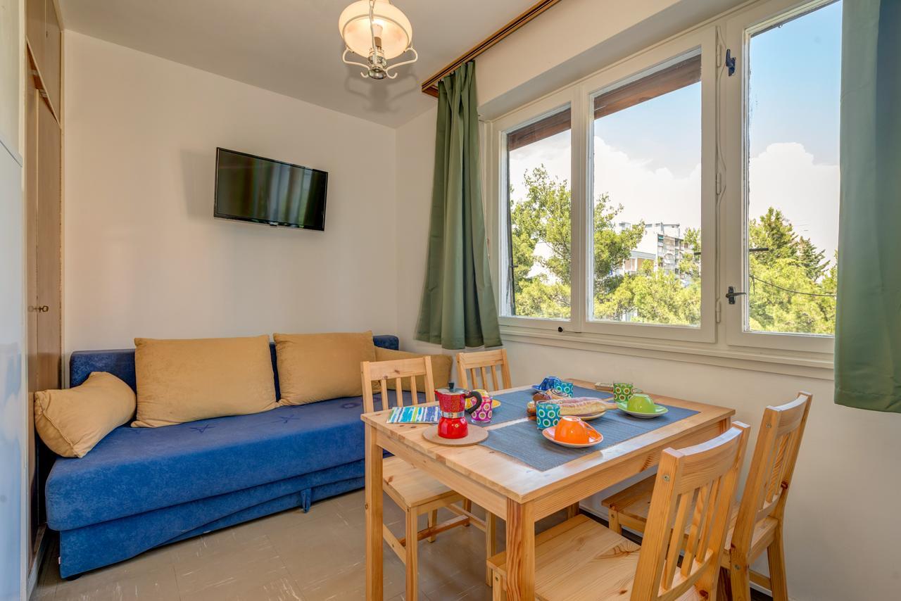 A Quiet Apartment With Balcony In Split Exterior foto